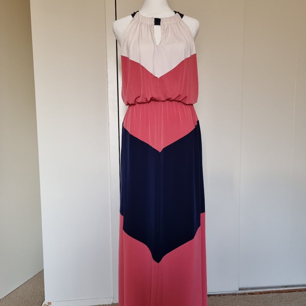 Maxi Dress Gown Sz US 6 halter Maggy London